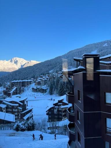 La Tania La Saboia Sleep 8 Private Sauna Lounge Dining 2 Bathrooms Kitchen 2 Balconies Ski In Out Eksteriør billede